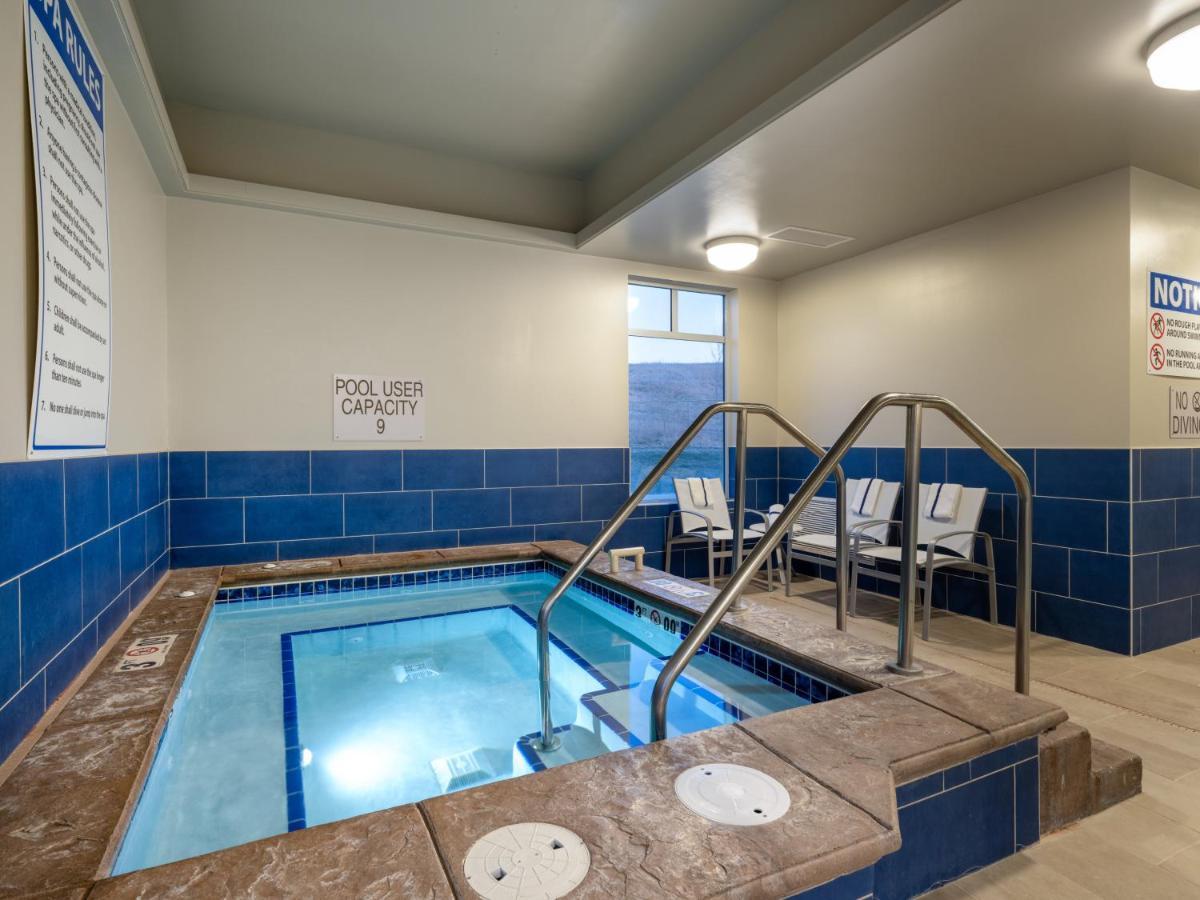 Staybridge Suites - Sioux City Southeast By Ihg Exterior photo